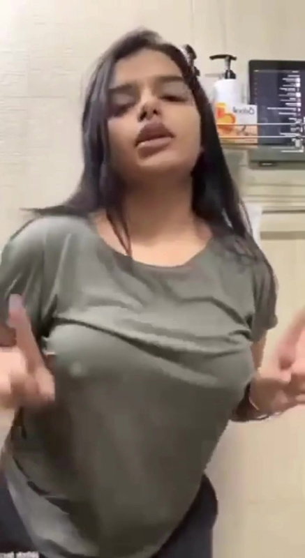 Girl showing her boobs and dancing