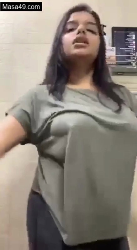 Girl showing her boobs and dancing