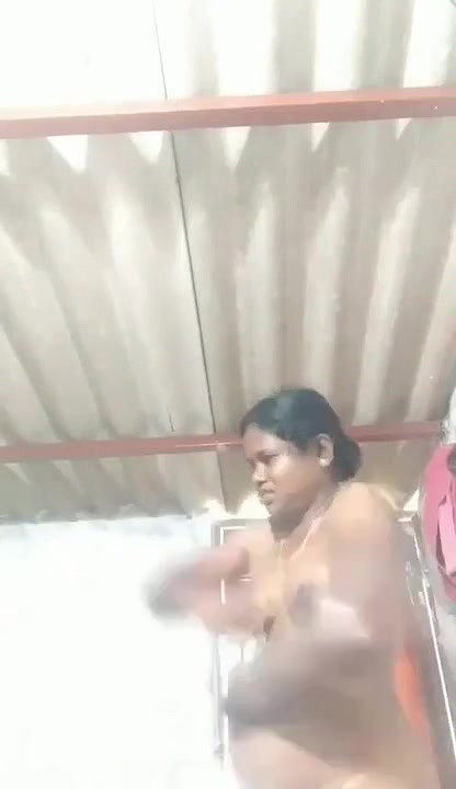 Desi tamilwife