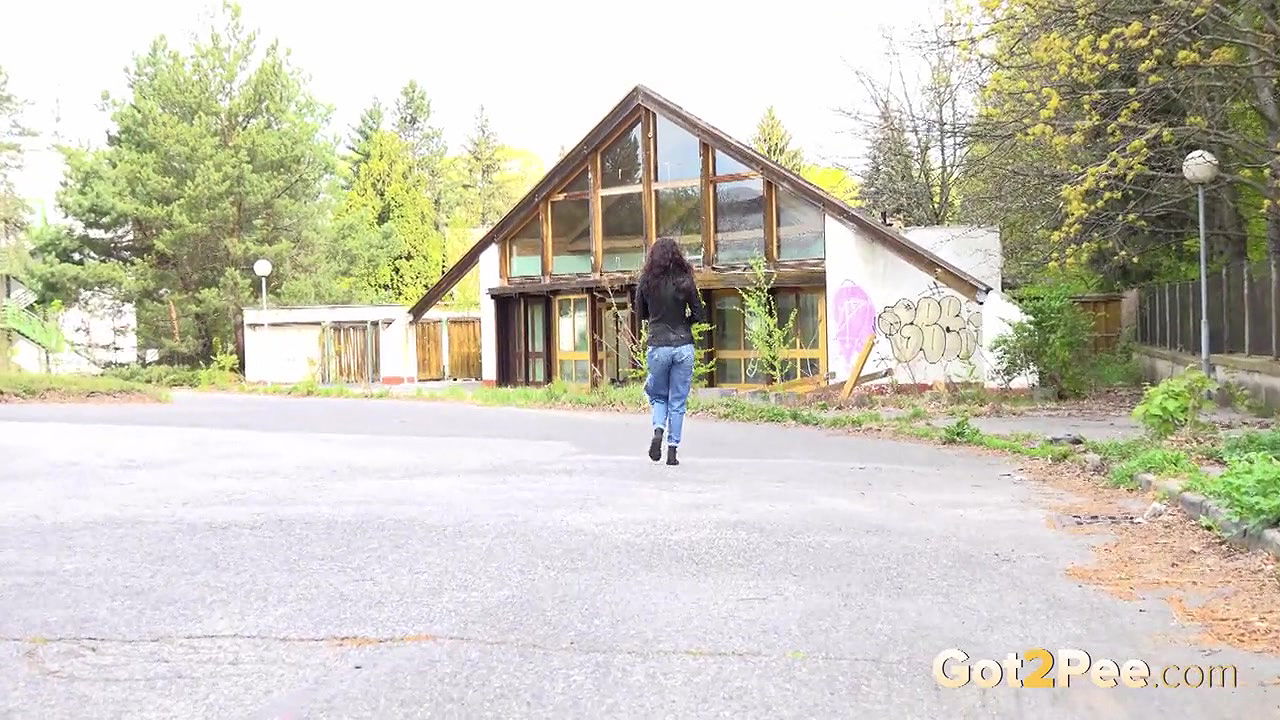 Ali Bordeaux relieves herself in public