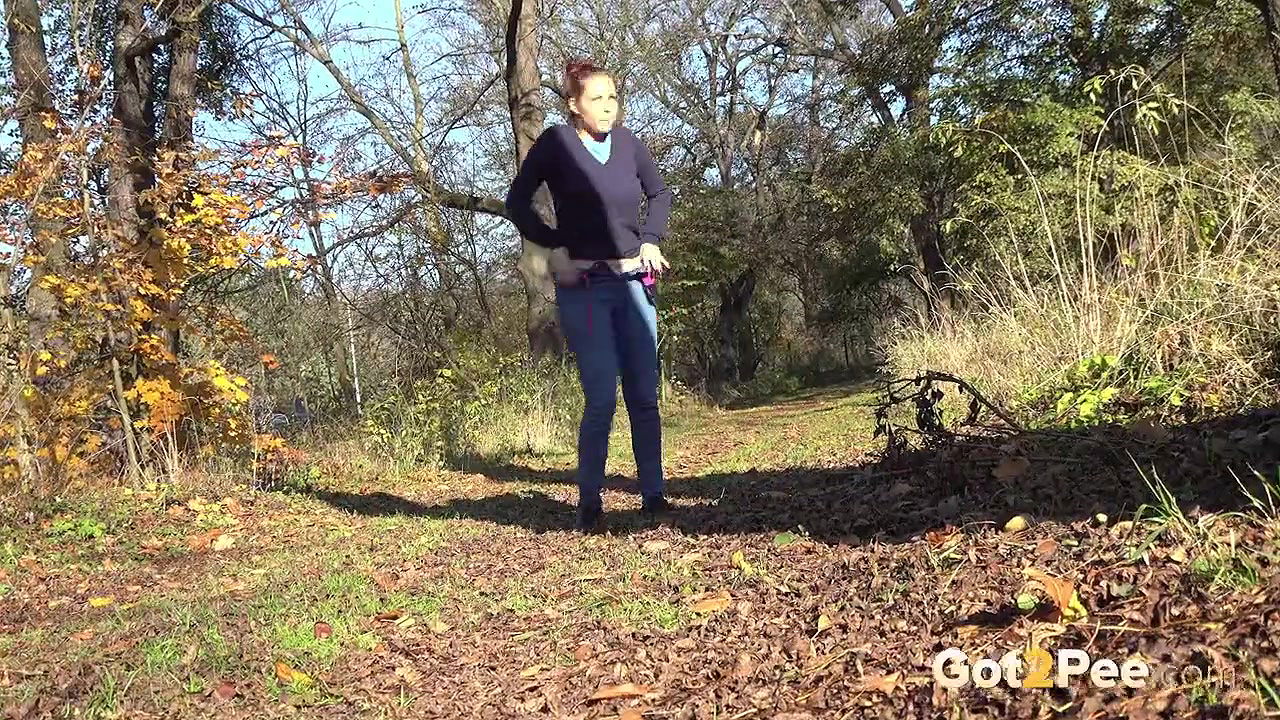 Antonia needs to relieve her piss desperation