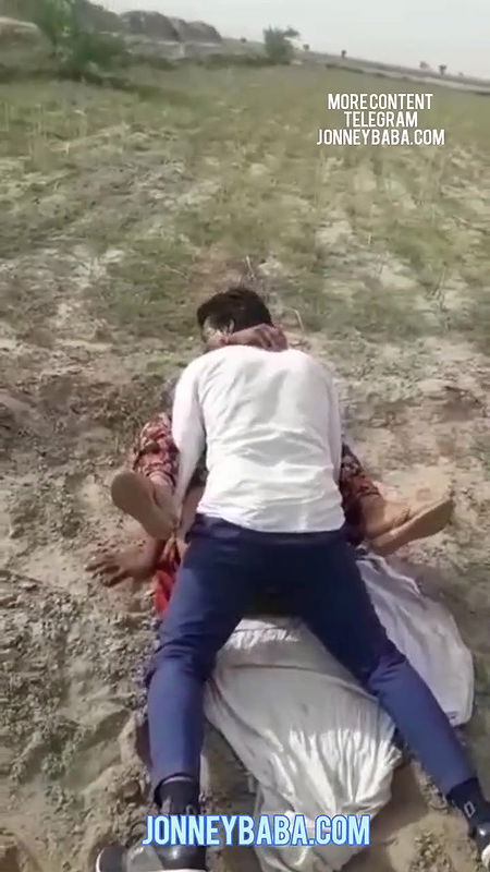 Rajashthani gudiya outdoor fuck with here son and bf