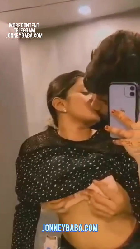 Insta desi girl mall toilet romance with local desi boy