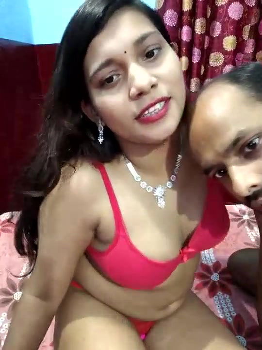 Red Bikini girl Pussy Show