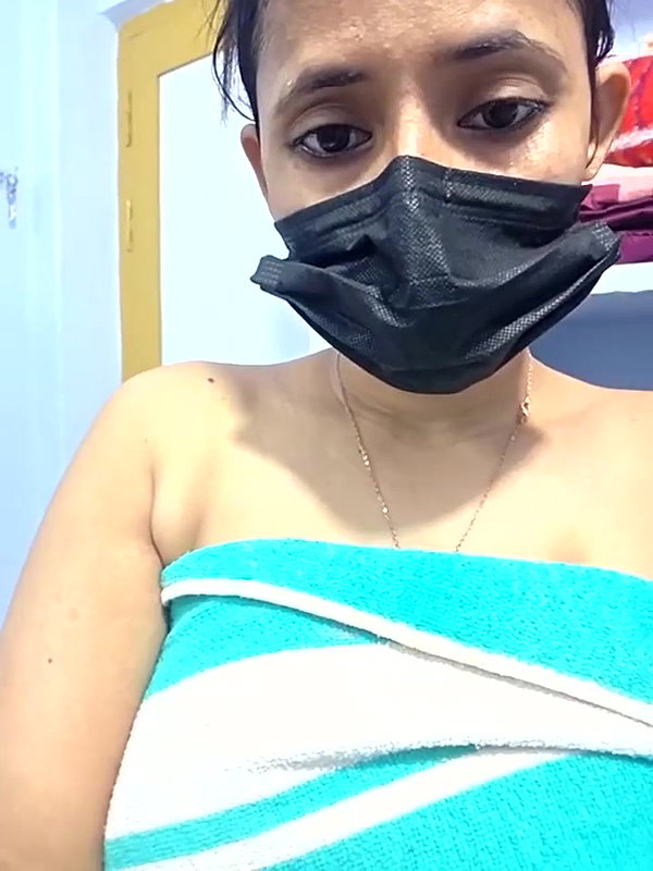 Nude women shower
