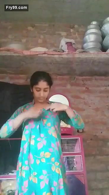 Village Girl Showing Her Boobs and Pussy