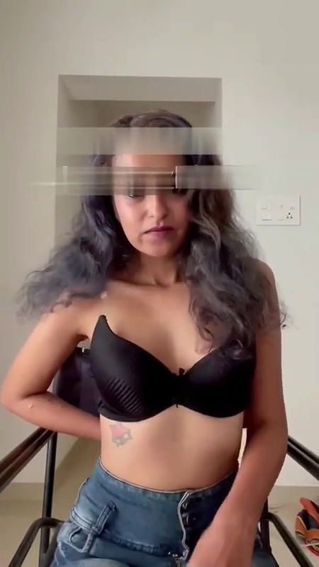 Tanvi Patil nude show