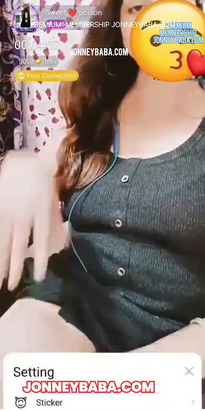 Cute big boobs chamet bhabhi full nude show