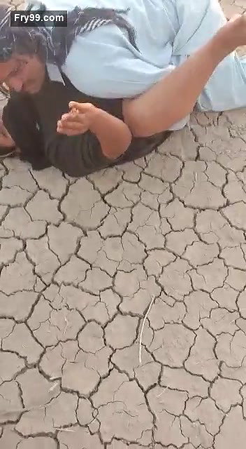 Paki mature Randi outdoor fucking, caught