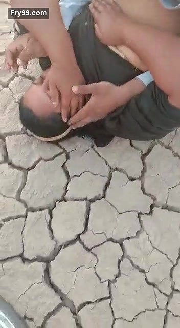 Paki mature Randi outdoor fucking, caught