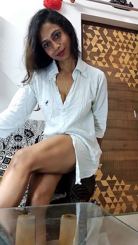 RUPA INSTA THOT TOO EROTIC TEASE IN SHIRT UUFFF