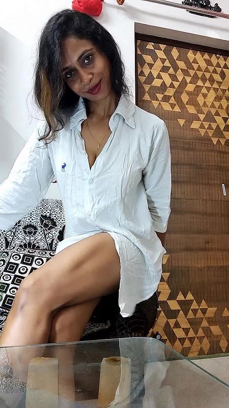 RUPA INSTA THOT TOO EROTIC TEASE IN SHIRT UUFFF