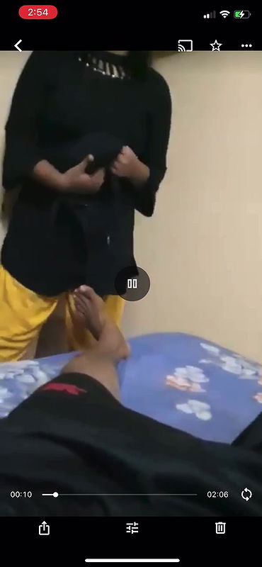 Sexy Girlfriend Nude Captured By Lover