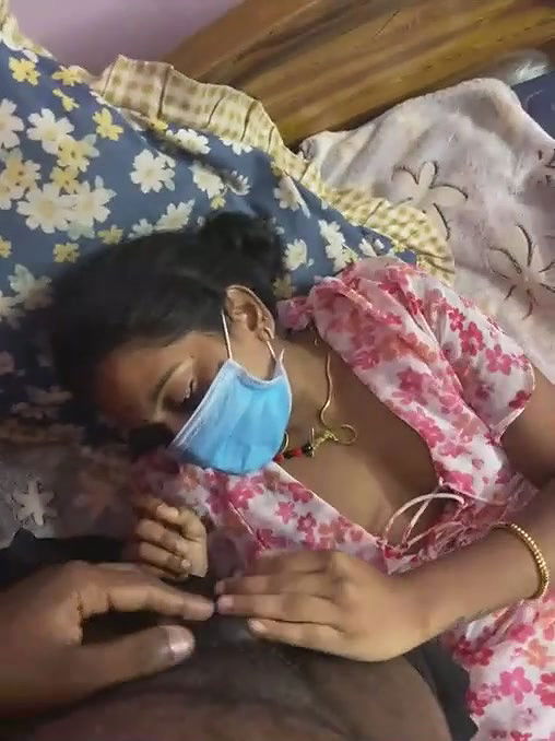 Telugu Wife Shows Boobs And Deep Blow Her Husband