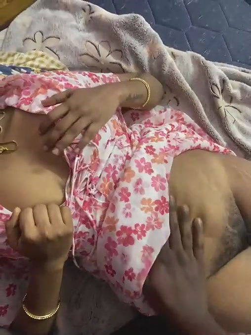 Telugu Wife Shows Boobs And Deep Blow Her Husband