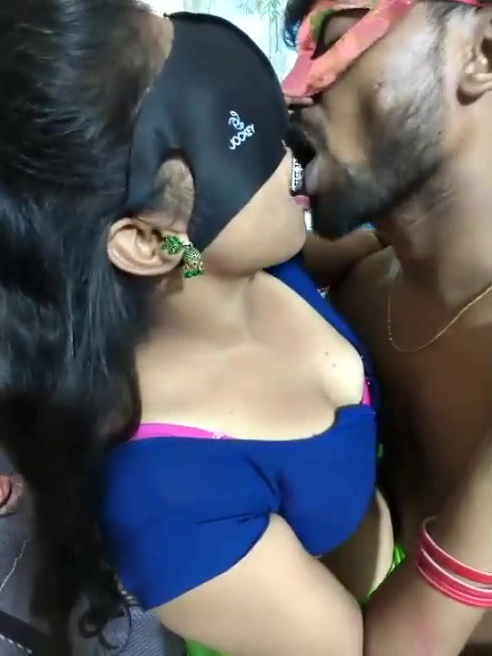 Married Girl romance with lover and blowjob