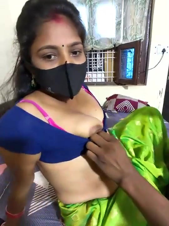 Married Girl romance with lover and blowjob