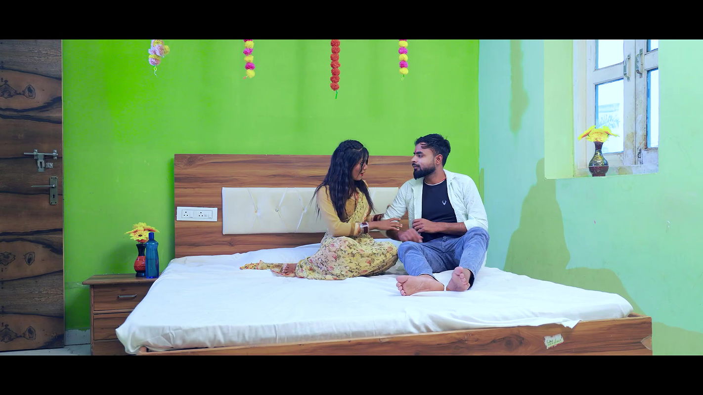 Muskan KT hot saree song  Navel played with atta Expressions