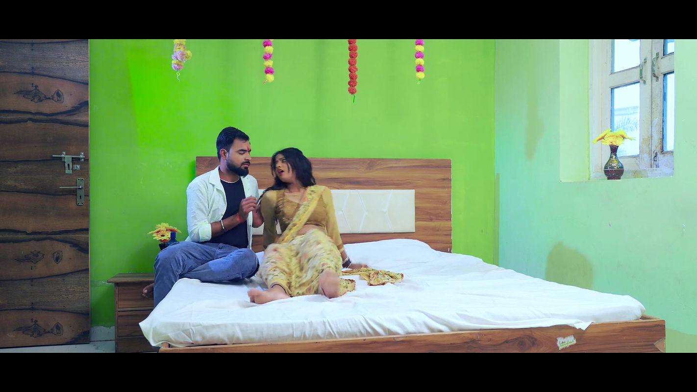 Muskan KT hot saree song  Navel played with atta Expressions