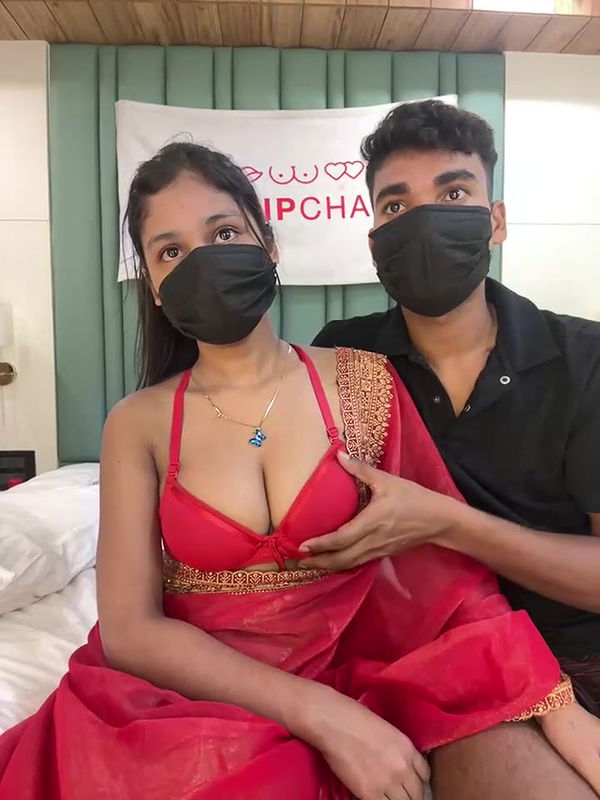 BF removing GF Saree and Boobs and Pussy Show