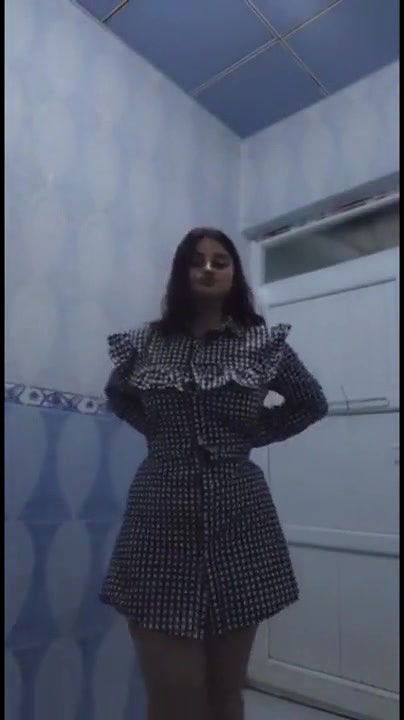 ByDesipremierOnTelegramPakistanigirlopeningshirtbigboobsviral