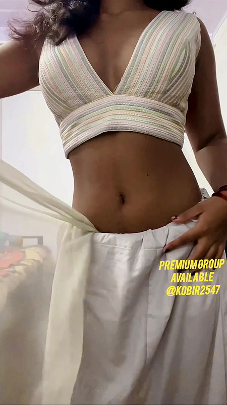 Desi sexy model open her sare