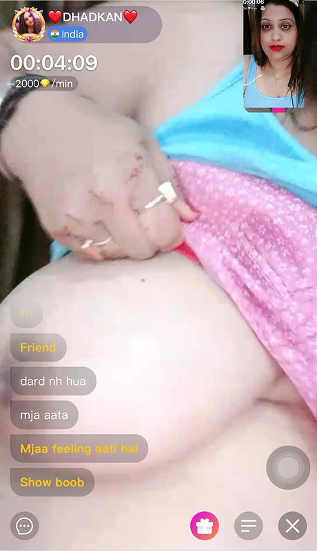 Sexy bhabhi show Chamet