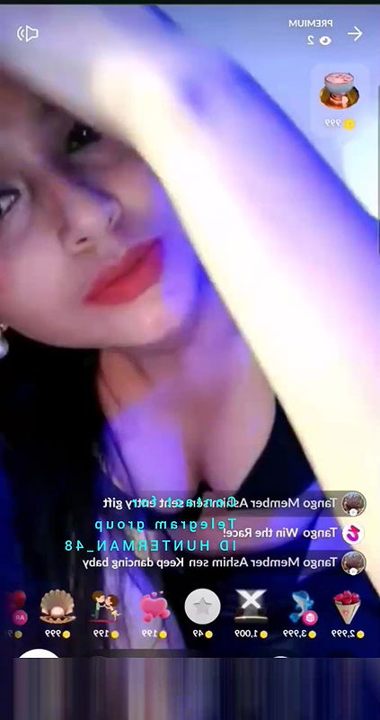 Dancing preet Tango private