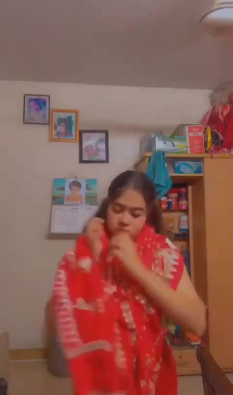 Desi Mallu Girl Rubbing