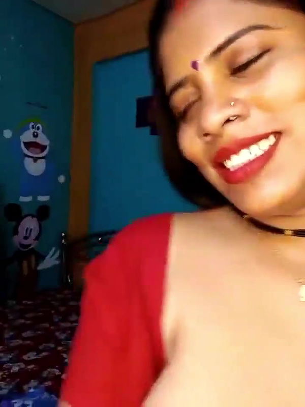 Desi Horny Boudi fingering must watch