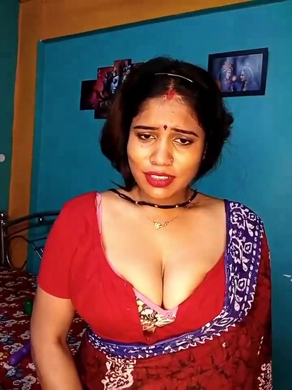 Desi Horny Boudi fingering must watch