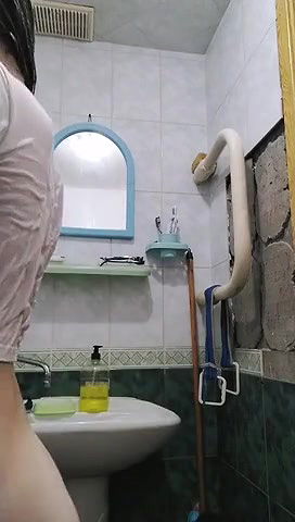 Russian Streamer With Great Tits