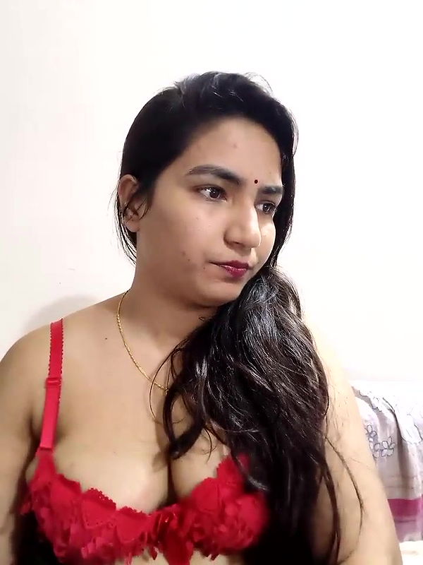 Beautiful Bhabhi Hairy Pussy Fingering