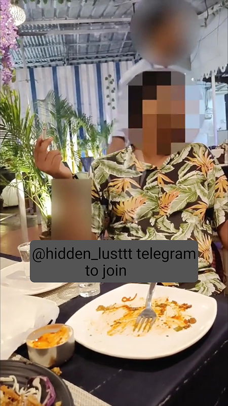 hiddenlust restaurant waiter dare