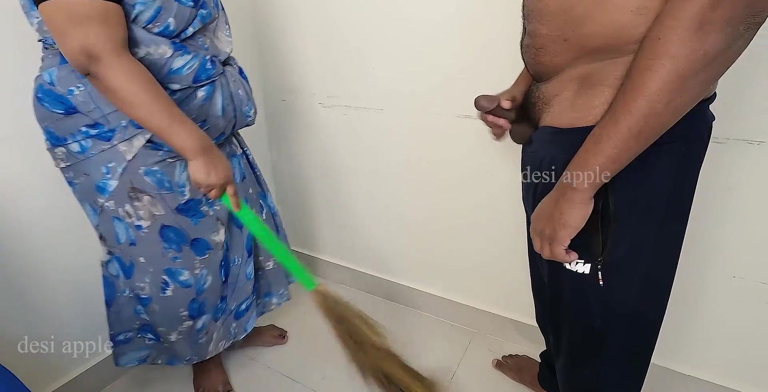 Flashing and jerking infront of tamil maid swathi