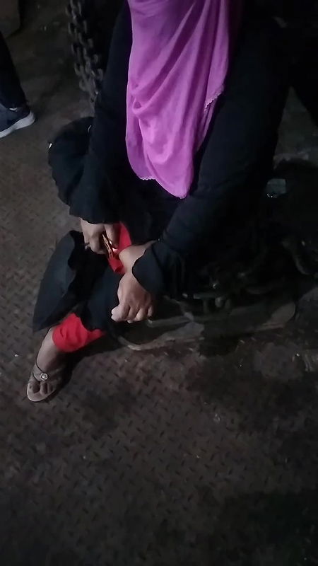 এটা দালাল এটাই কাজ করে