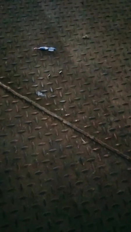 এরা পেটের দায় লঞ্চের ভিতর সেক্স লঞ্চের ভিতরে এক শর ৩০০ টাকা