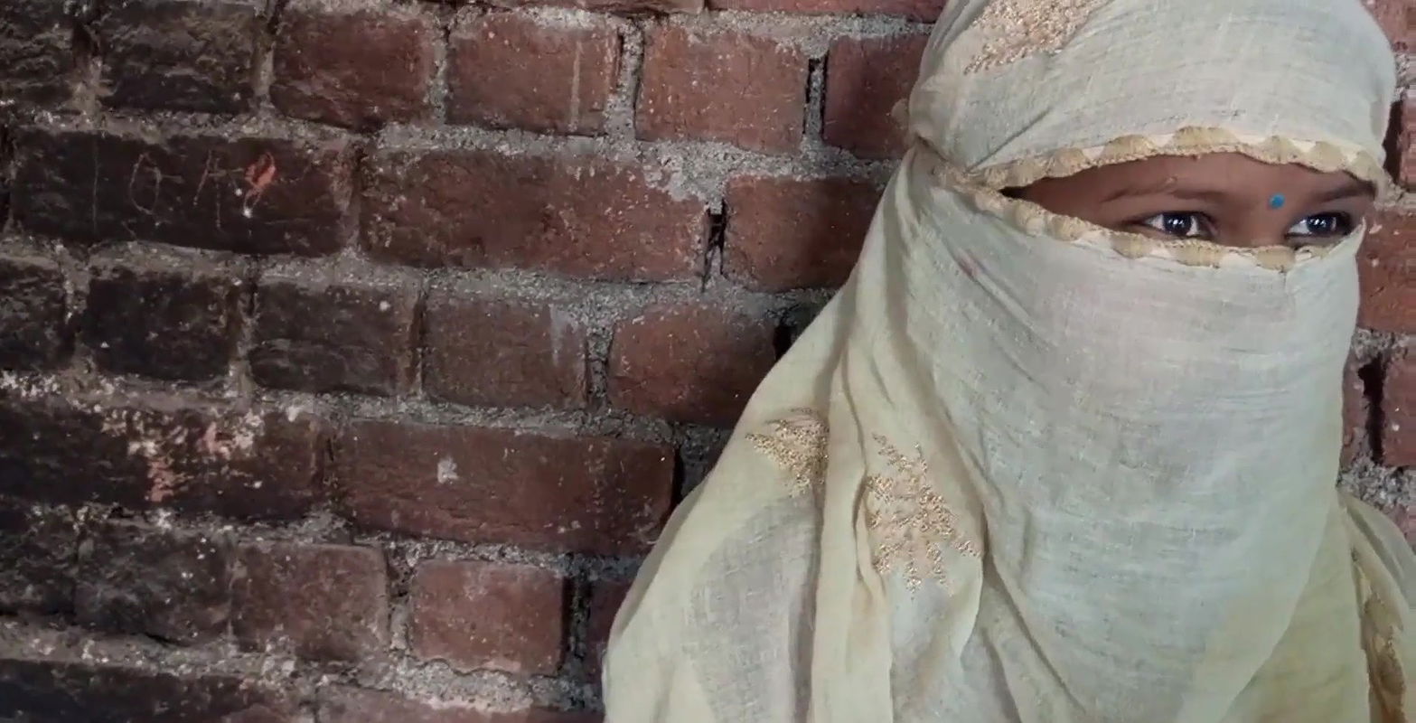 Public Agent Innocent Babe Paid for Sex