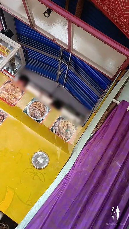 Desi sexy bhabi fun in public place 2