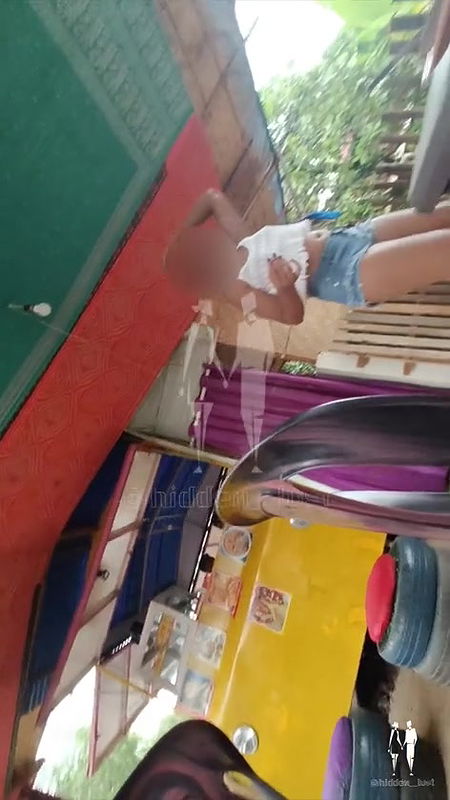 Desi sexy bhabi fun in public place 2