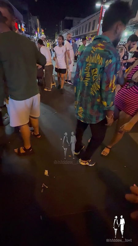 Desi sexy bhabi fun in public place 9