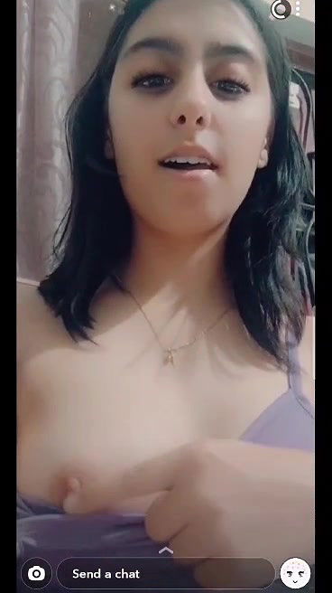 Desi cutie showing tits