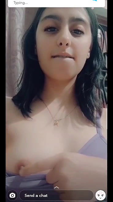 Desi cutie showing tits