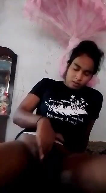 Horny Girl fingering