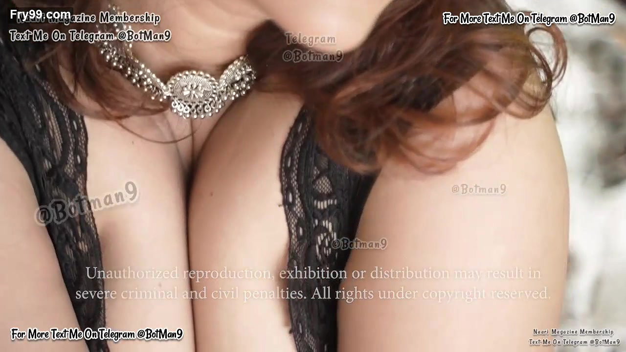 Rai Showing Deep Cleavage & Teasing – Part 1 ~ Naari Magazine Shoot