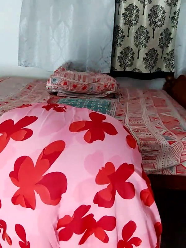 Desi beautiful wife mp4