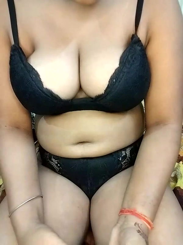 Desi lesbians mp4