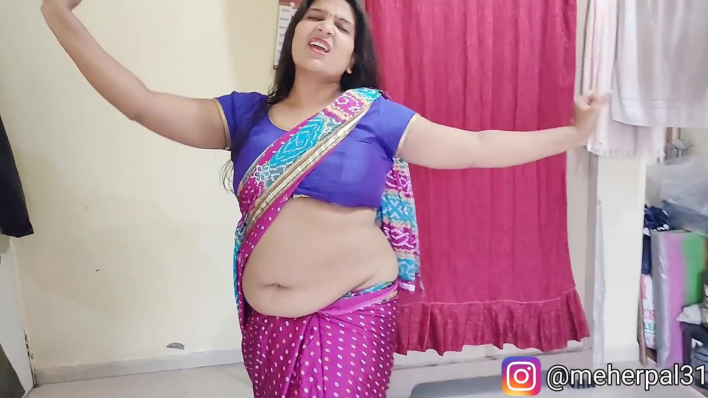 Big navel bhabi dance