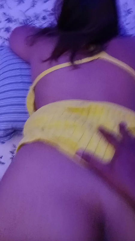 husband ke friend ne meri gaand maari