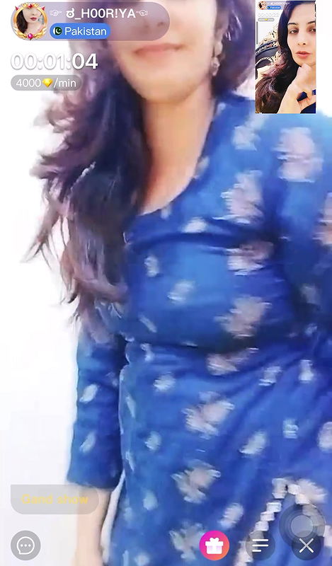 Pakistani sexy girl live